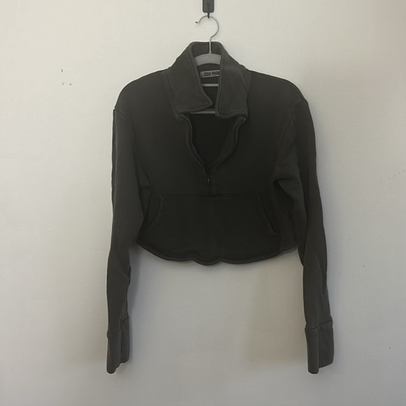 Joah Brown crop pullover - Picture 1 of 4